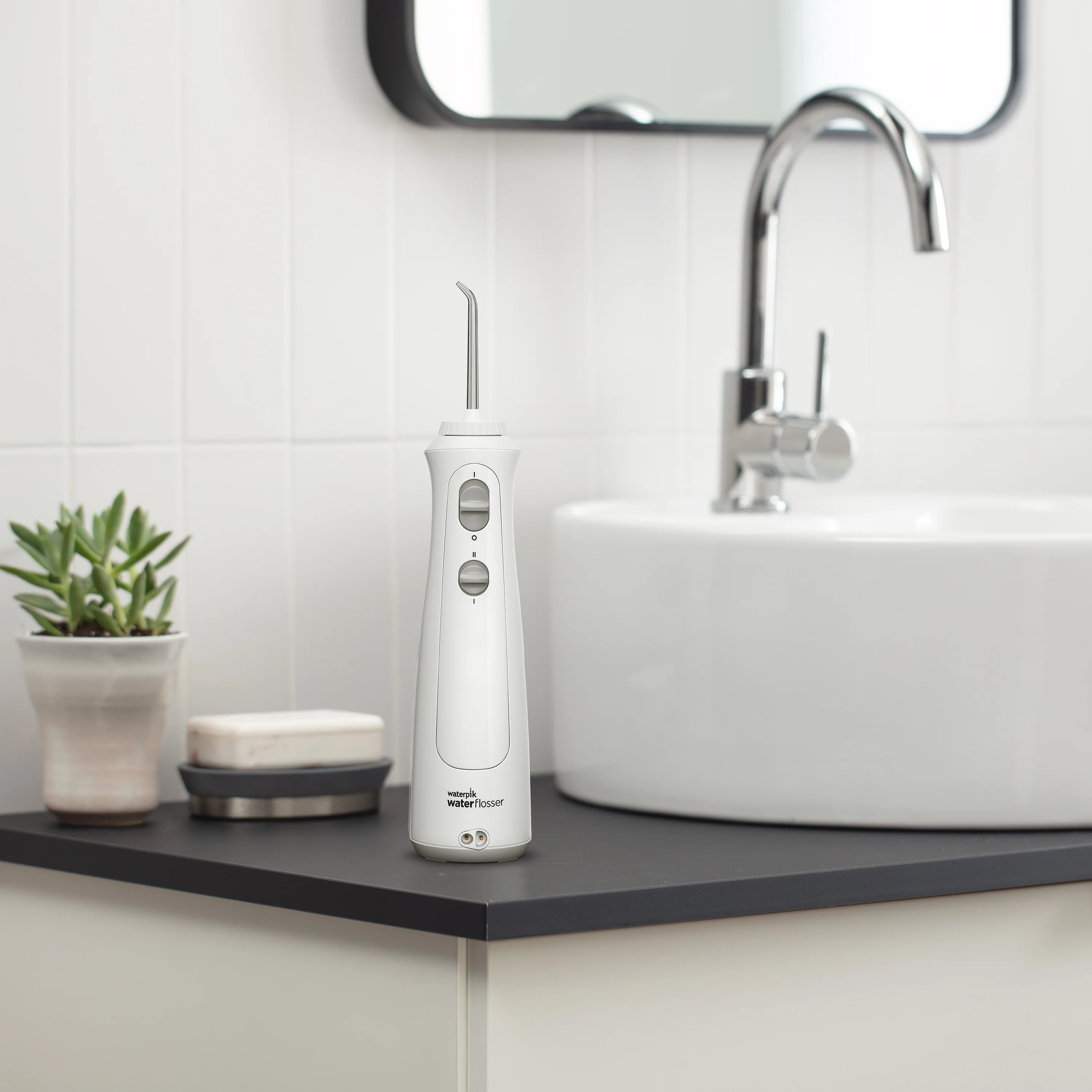 Cordless Pearl Water Flosser - Image 5