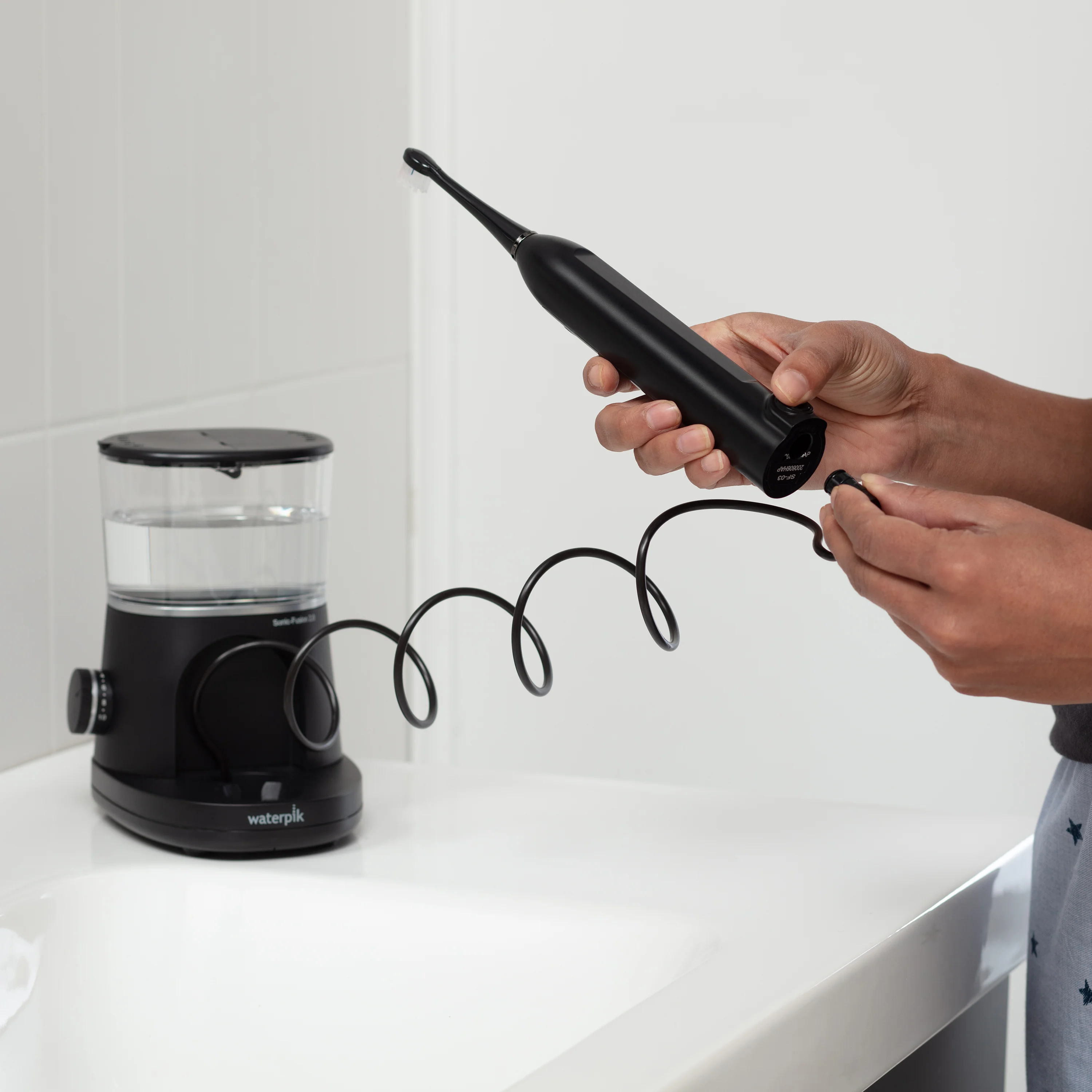 Sonic Fusion™ 2.0 Water Flossing Electric Toothbrush - Image 7