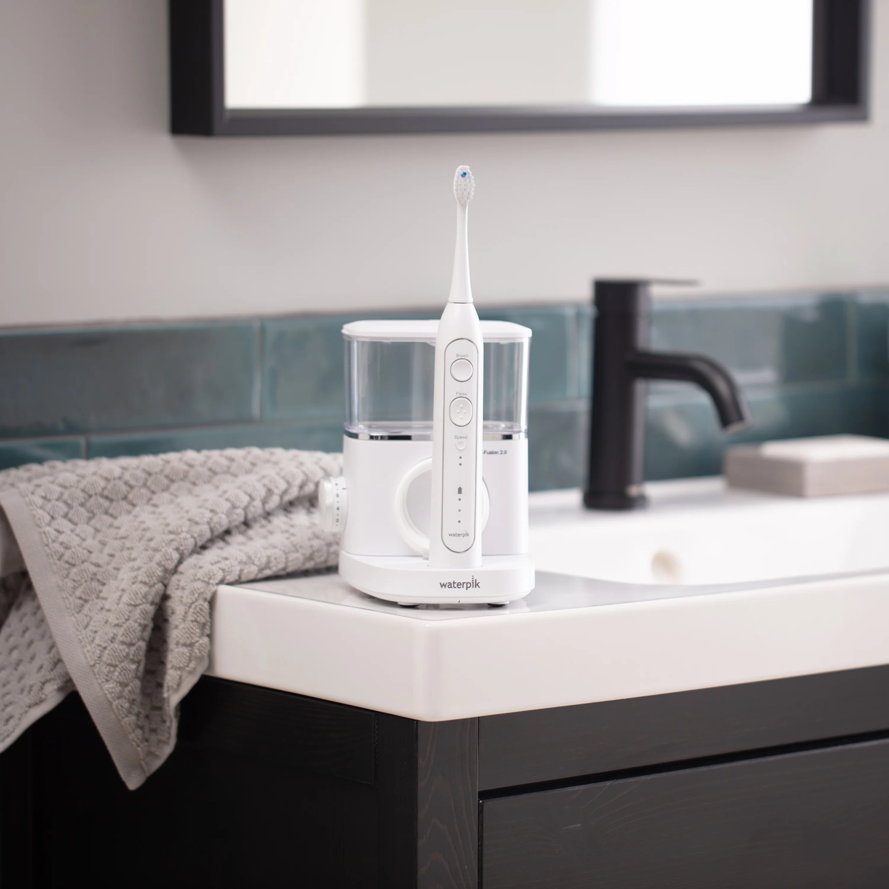 Sonic-Fusion™ 2.0 Professional Water Flossing Electric Toothbrush - Image 6